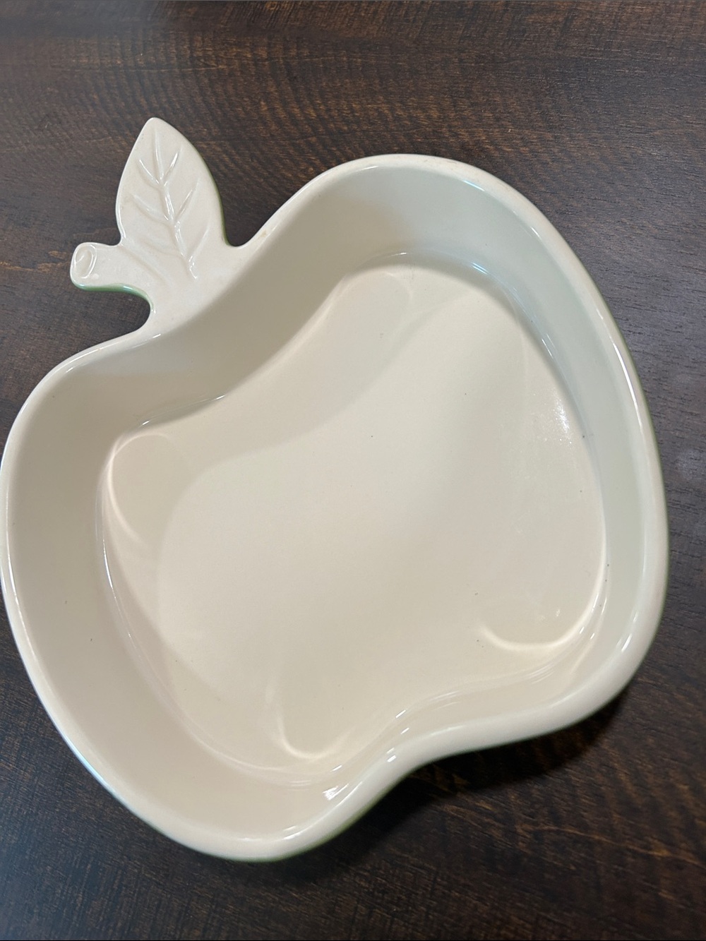 Chantal  Apple Dish